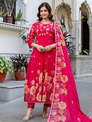 Women Floral Printed Regular Pure Cotton Kurta with Trousers & With Dupatta 1