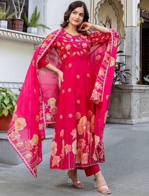 Women Floral Printed Regular Pure Cotton Kurta with Trousers & With Dupatta 3