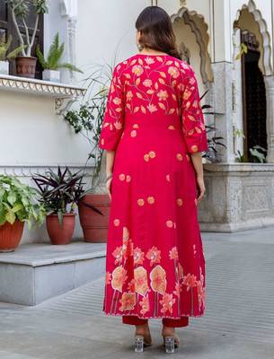 Women Floral Printed Regular Pure Cotton Kurta with Trousers & With Dupatta 4