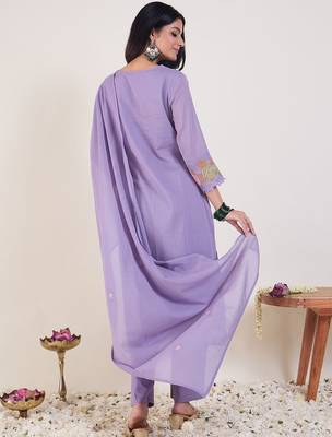Floral Embroidered Notch Neck Pure Cotton Kurta & Trousers With Dupatta 6