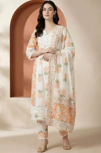 Women Floral Printed Regular Pure Cotton Kurta with Trousers & With Dupatta