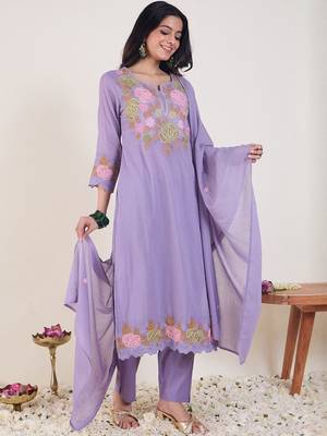 Floral Embroidered Thread Work Pure Cotton Straight Kurta With Trousers & Dupatta 1
