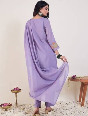 Floral Embroidered Thread Work Pure Cotton Straight Kurta With Trousers & Dupatta 4