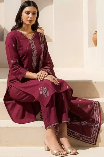 Women Ethnic Motifs Embroidered Regular Thread Work Pure Cotton Kurta with Trousers & With Dupatta