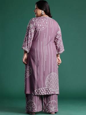 Plus Size Ethnic Motifs Printed Regular Kurta with Palazzos 3