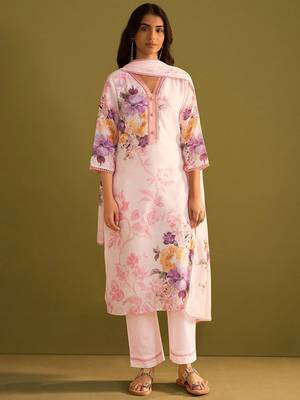 Floral Printed V Neck Linen Kurta With Trousers & Dupatta 1