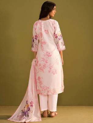 Floral Printed V Neck Linen Kurta With Trousers & Dupatta 4