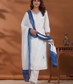 Women Ethnic Motifs Embroidered Regular Thread Work Pure Cotton Kurta with Trousers & With Dupatta