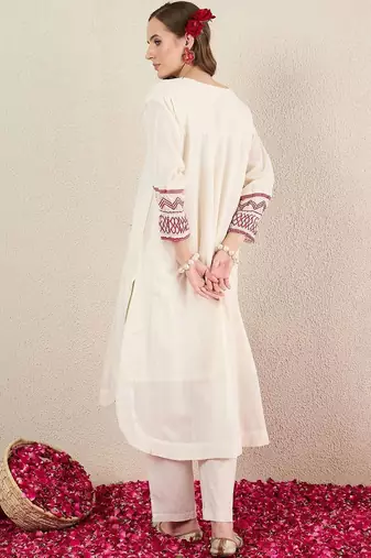 Women Ethnic Motifs Embroidered Regular Thread Work Pure Cotton Kurta with Trousers