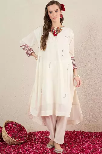 Women Ethnic Motifs Embroidered Regular Thread Work Pure Cotton Kurta with Trousers