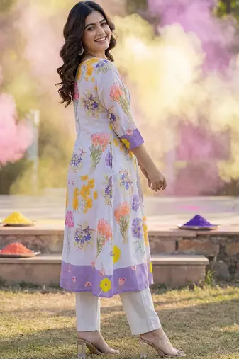 Women Floral Printed Regular Pure Cotton Kurta with Trousers