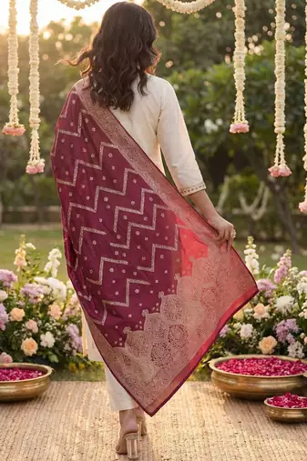 Women Ethnic Motifs Embroidered Regular Kurta with Trousers & With Dupatta