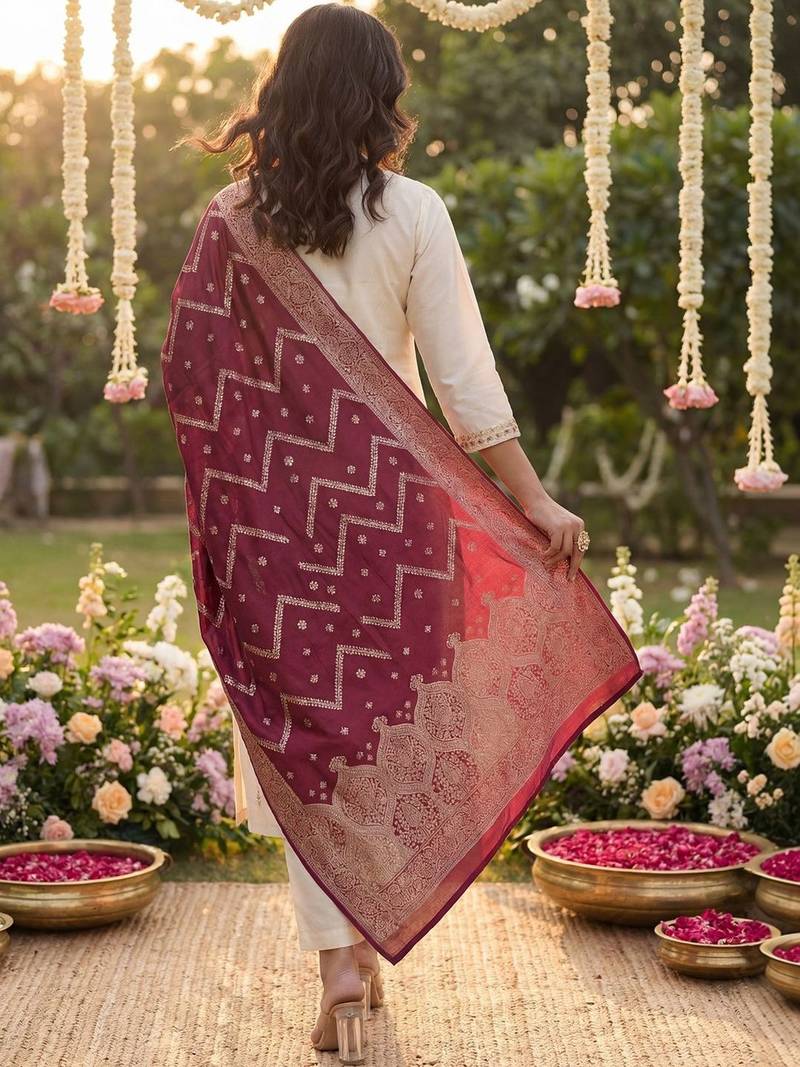 Women Ethnic Motifs Embroidered Regular Kurta with Trousers & With Dupatta