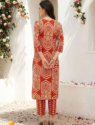Women Printed Regular Mirror Work Pure Cotton Kurta with Trousers 5