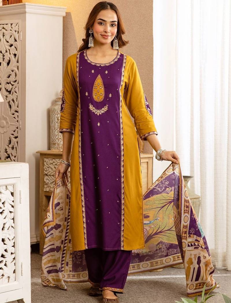 Women Ethnic Motifs Panelled Thread Work Kurta with Palazzos & With Dupatta