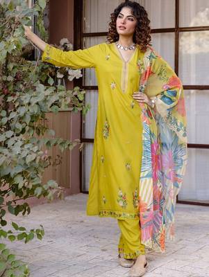 Women Ethnic Motifs Embroidered Regular Thread Work Kurta with Trousers & With Dupatta 1