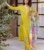 Women Ethnic Motifs Embroidered Regular Thread Work Kurta with Trousers & With Dupatta