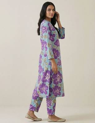 Women Floral Printed Regular Pure Cotton Kurta with Trousers 3