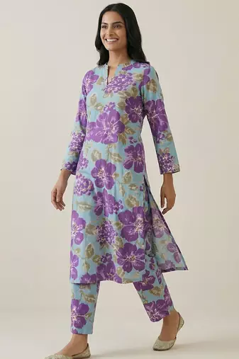 Women Floral Printed Regular Pure Cotton Kurta with Trousers