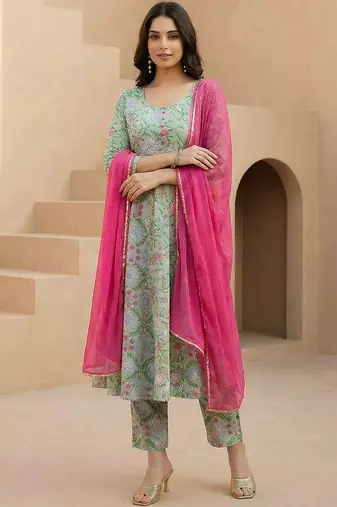 Women Floral Printed Regular Pure Cotton Kurta with Trousers & With Dupatta