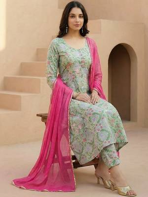 Women Floral Printed Regular Pure Cotton Kurta with Trousers & With Dupatta 4