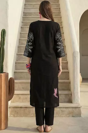 Women Animal Embroidered Regular Thread Work Pure Cotton Kurta with Trousers