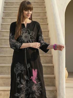 Women Animal Embroidered Regular Thread Work Pure Cotton Kurta with Trousers 4