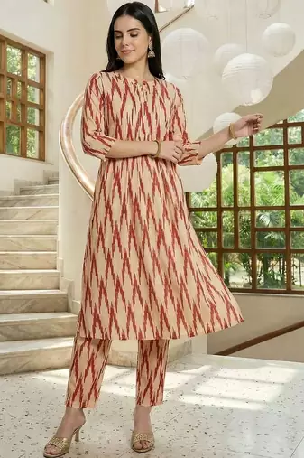 Women Printed Regular Pure Cotton Kurta with Trousers