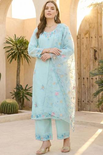 Women Floral Embroidered Regular Thread Work Kurta with Palazzos & With Dupatta