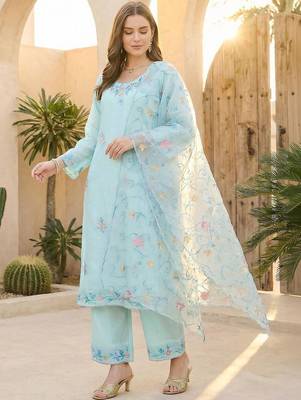 Women Floral Embroidered Regular Thread Work Kurta with Palazzos & With Dupatta 2