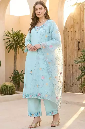 Women Floral Embroidered Regular Thread Work Kurta with Palazzos & With Dupatta