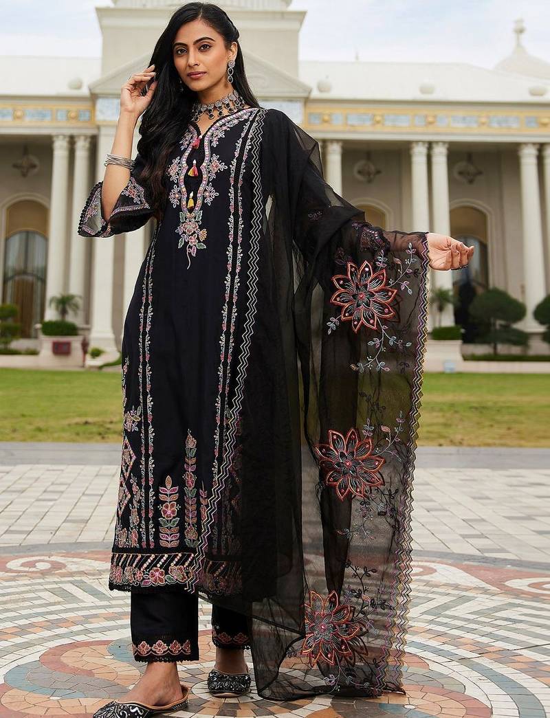 Women Ethnic Motifs Embroidered Regular Thread Work Kurta with Trousers & With Dupatta