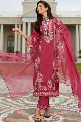Women Floral Embroidered Regular Thread Work Kurta with Trousers & With Dupatta