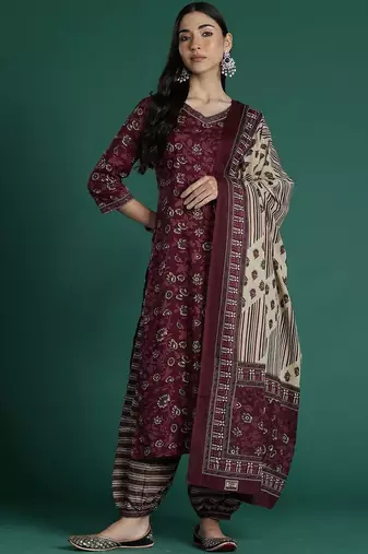 Women Floral Printed Regular Pure Cotton Kurta with Patiala & With Dupatta