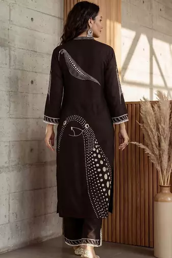 Women Ethnic Motifs Embroidered Regular Thread Work Kurta with Trousers