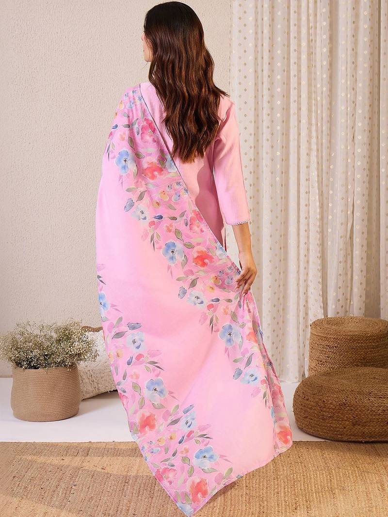 Women Floral Regular Thread Work Kurta with Trousers & With Dupatta
