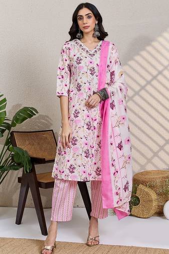 Women Floral Printed Regular Thread Work  Cotton Kurta with Trousers & With Dupatta