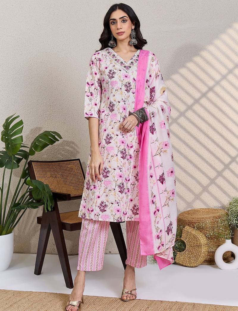 Women Floral Printed Regular Thread Work Pure Cotton Kurta with Trousers & With Dupatta