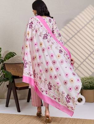 Women Floral Printed Regular Thread Work Pure Cotton Kurta with Trousers & With Dupatta 5