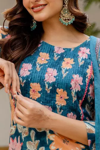 Women Floral Printed Regular Mirror Work Pure Cotton Kurta with Trousers & With Dupatta