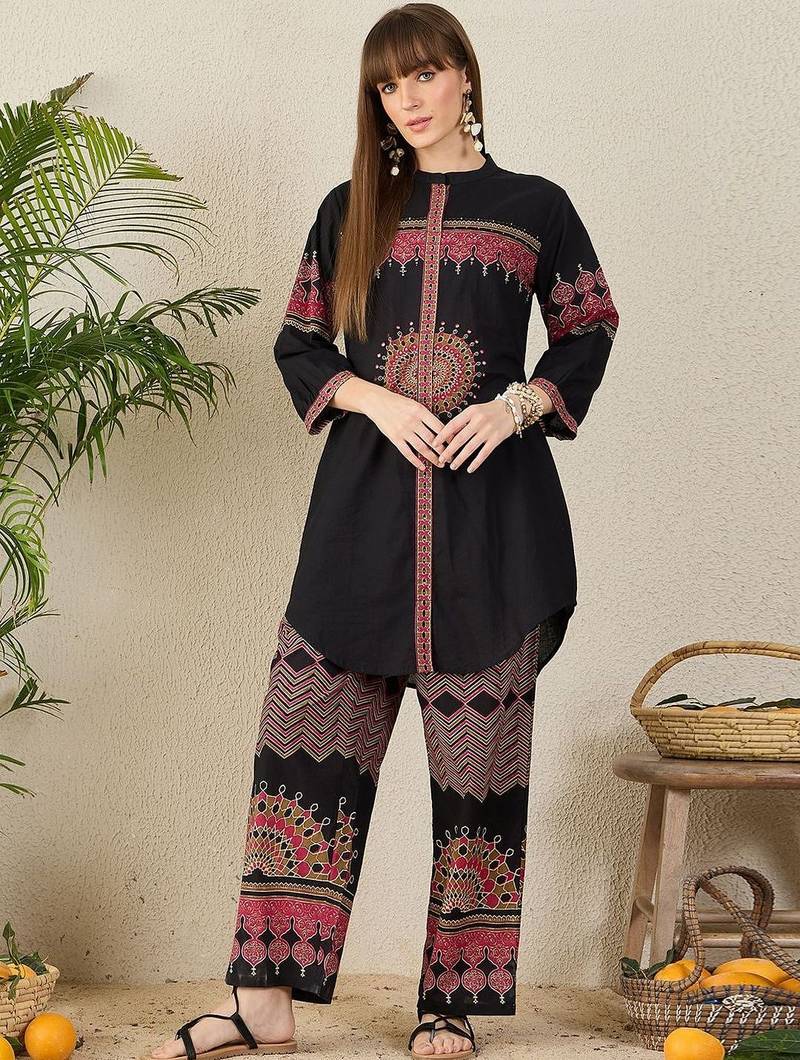 Women Ethnic Motifs Regular A-Line Pure Cotton Kurta with Palazzos Kurta Sets