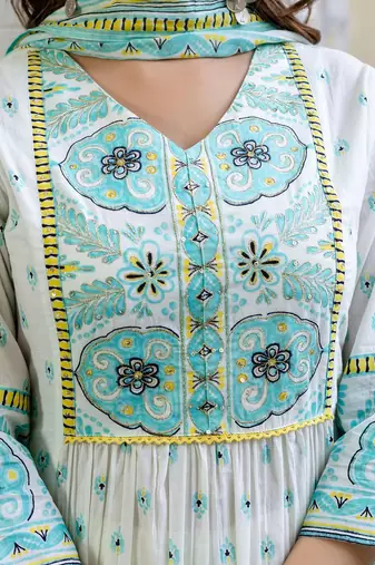 Floral Printed V-Neck Pleated Pure Cotton A-Line Kurta With Trouser And Dupatta