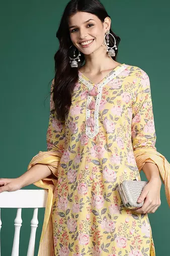 Floral Printed Thread Work Pure Cotton Kurta with Trousers & Dupatta