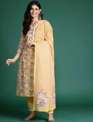 Floral Printed Thread Work Pure Cotton Kurta with Trousers & Dupatta 2