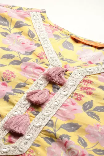 Floral Printed Thread Work Pure Cotton Kurta with Trousers & Dupatta