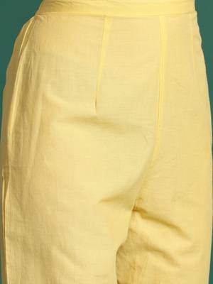 Floral Printed Thread Work Pure Cotton Kurta with Trousers & Dupatta 4