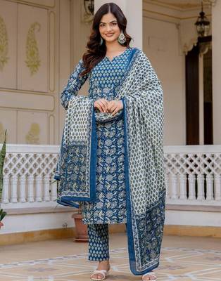 Women Ethnic Motifs Printed Regular Pure Cotton Kurta with Trousers & With Dupatta 1