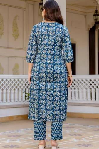 Women Ethnic Motifs Printed Regular Pure Cotton Kurta with Trousers & With Dupatta