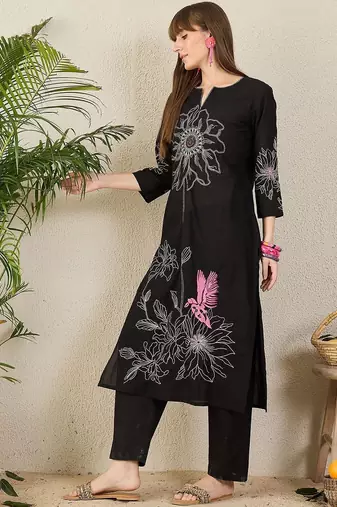 Floral Embroidered Notch Neck Thread Work Pure Cotton Straight Kurta with Trouser