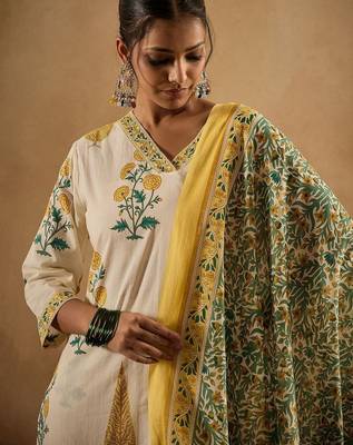Floral Printed V-Neck Pure Cotton Straight Kurta With Trousers & Dupatta 1